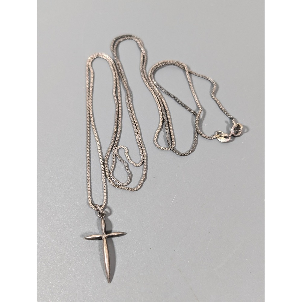Jezlaine Sterling Silver Cross‎ Necklace 32" Long Chain Classic MInimalist - Picture 3 of 9